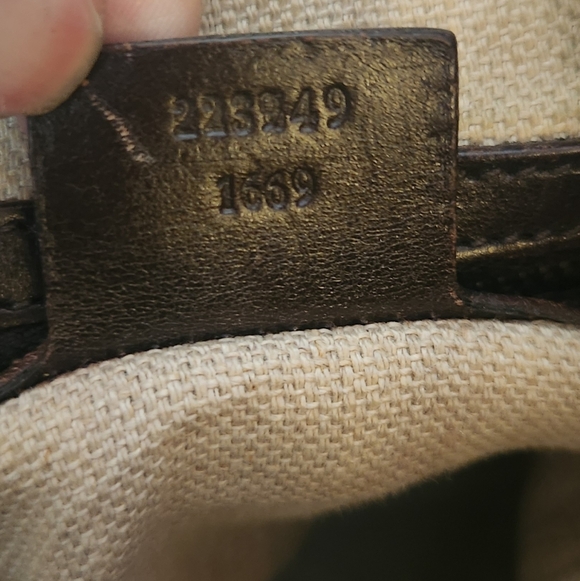 Gucci Beige Canvas Brown Leather Crocodile Secret Hobo - Picture 6 of 14